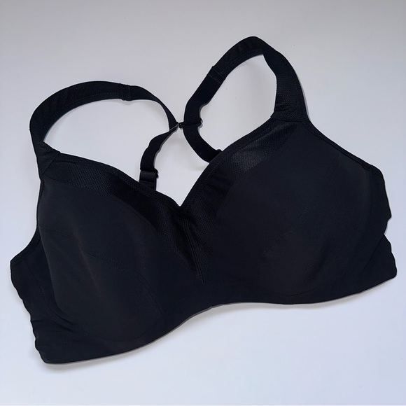 Torrid Black Sport Bra 40DD Med Impact Underwire Convertible Straps - Picture 3 of 12